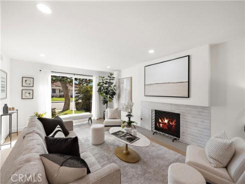 21361  Lemontree  , Huntington Beach, CA