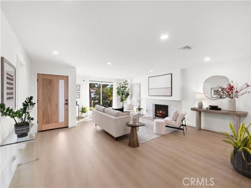 21361  Lemontree   Lane, Huntington Beach, CA