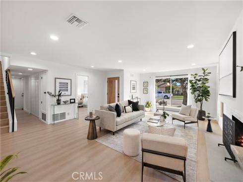 21361  Lemontree   Lane, Huntington Beach, CA