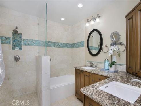 1314  Pacific Coast Highway  A , Huntington Beach, CA