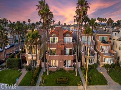 1314  Pacific Coast Highway  A , Huntington Beach, CA