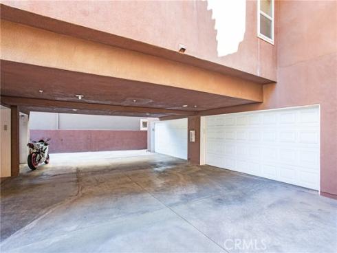 1314  Pacific Coast Highway  A , Huntington Beach, CA