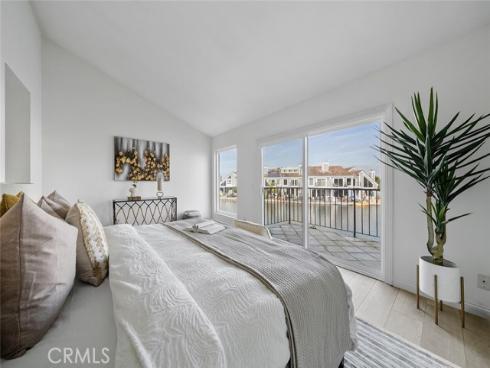 16090  Tortola   Circle, Huntington Beach, CA