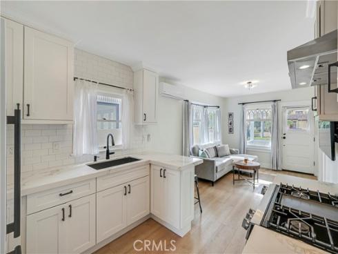 522 11th , Huntington Beach, CA