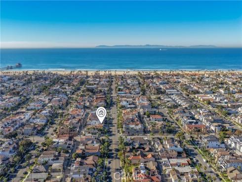 522 11th , Huntington Beach, CA