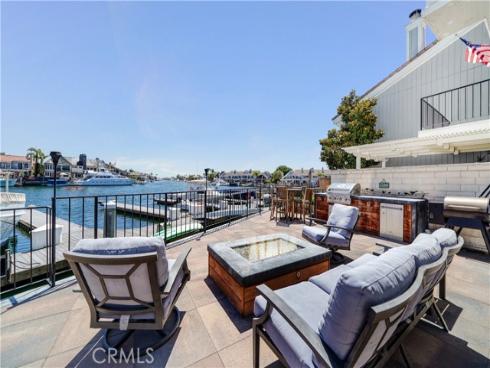 16102  Bonaire   Circle, Huntington Beach, CA