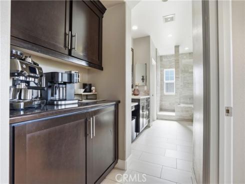 17491  Oakbluffs Lane  , Huntington Beach, CA