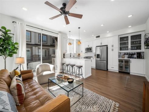 6237 Surfcove , Huntington Beach, CA