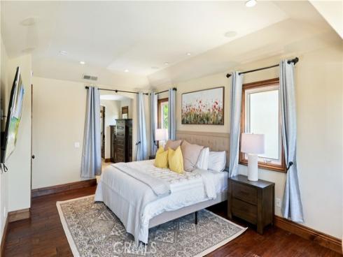 21822  Seacrest Ln  , Huntington Beach, CA