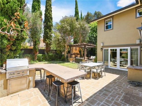 21822  Seacrest Ln  , Huntington Beach, CA