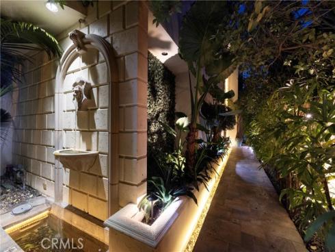 16631 Carousel , Huntington Beach, CA