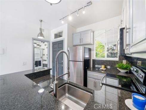 20341  Bluffside  C-203  Circle, Huntington Beach, CA