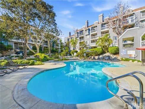 20341  Bluffside  C-203  Circle, Huntington Beach, CA