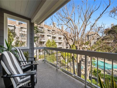 20341  Bluffside  C-203  Circle, Huntington Beach, CA