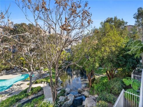 20341  Bluffside  C-203  Circle, Huntington Beach, CA