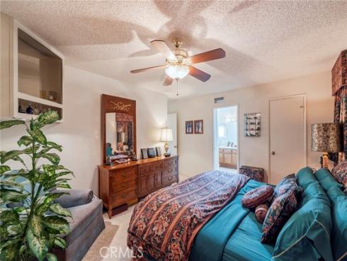 7911  Woodlake  77  Drive, Huntington Beach, CA