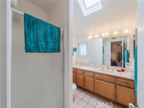 7911  Woodlake  77  Drive, Huntington Beach, CA