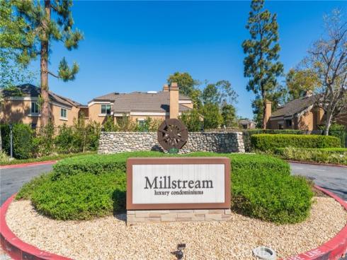 7911  Woodlake  77  Drive, Huntington Beach, CA