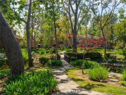 7911  Woodlake  77  Drive, Huntington Beach, CA