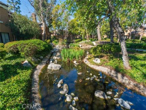 7911  Woodlake  77  Drive, Huntington Beach, CA