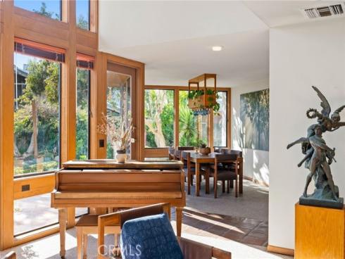 3902 Legend Circle, Huntington Beach, CA