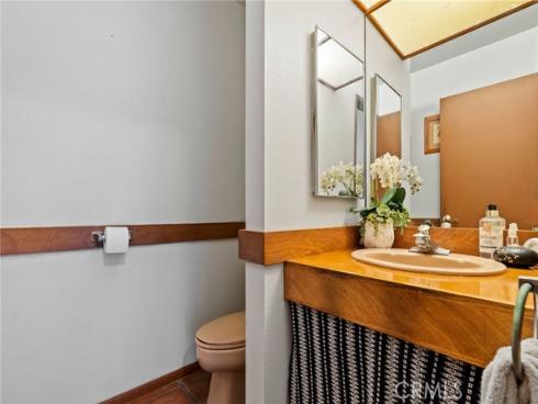 3902 Legend Circle, Huntington Beach, CA