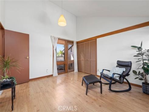 3902 Legend Circle, Huntington Beach, CA