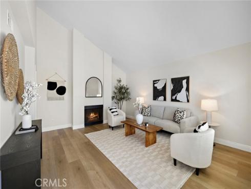 18721  Applewood Cir  , Huntington Beach, CA