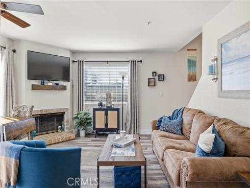 17601  Newland  H , Huntington Beach, CA