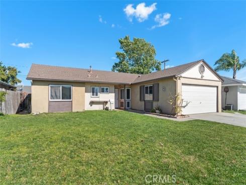 14492  Spa   Drive, Huntington Beach, CA