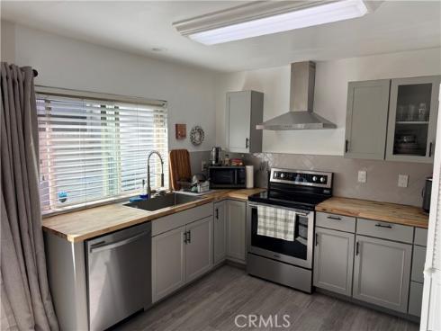 6672  Sun  C  Drive, Huntington Beach, CA