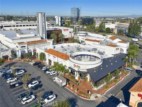 7264  Aura   Circle, Huntington Beach, CA