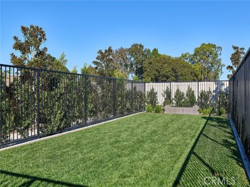 7251  Aura   Circle, Huntington Beach, CA