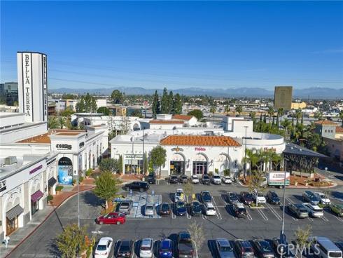 7251  Aura   Circle, Huntington Beach, CA