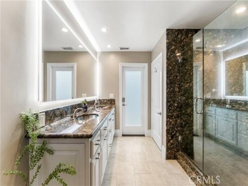 5522  Mossvale   Circle, Huntington Beach, CA