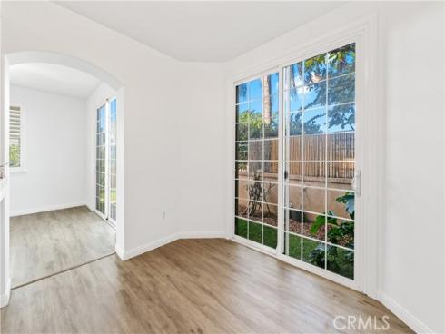 5142  Warner  112 , Huntington Beach, CA