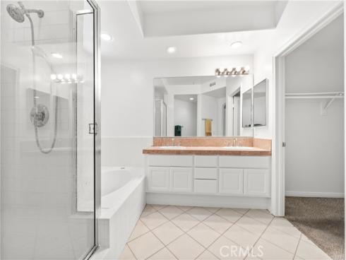 5142  Warner  112 , Huntington Beach, CA