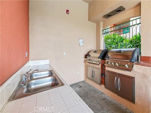 5142  Warner  112 , Huntington Beach, CA