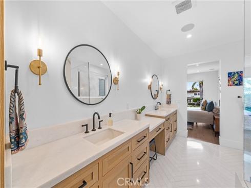 608 13th , Huntington Beach, CA