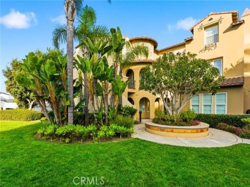 21245  Alanis  , Huntington Beach, CA