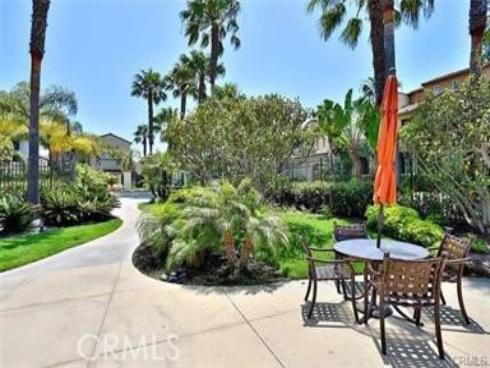 21245  Alanis  , Huntington Beach, CA
