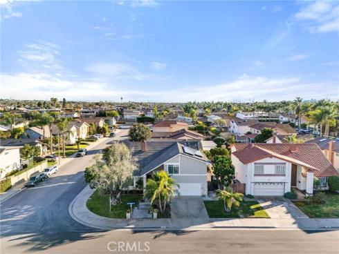 9552  Bay Meadow Dr  , Huntington Beach, CA