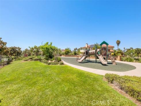 4692  Oceanridge   Drive, Huntington Beach, CA
