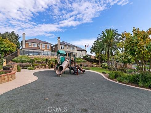 4692  Oceanridge   Drive, Huntington Beach, CA