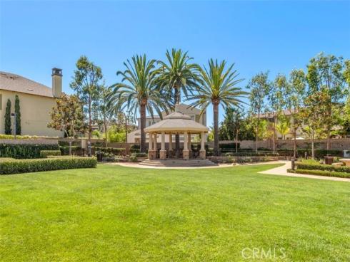 4692  Oceanridge   Drive, Huntington Beach, CA