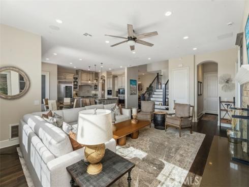 4692  Oceanridge   Drive, Huntington Beach, CA