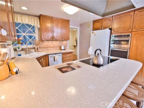 16711  Greenview   Lane, Huntington Beach, CA