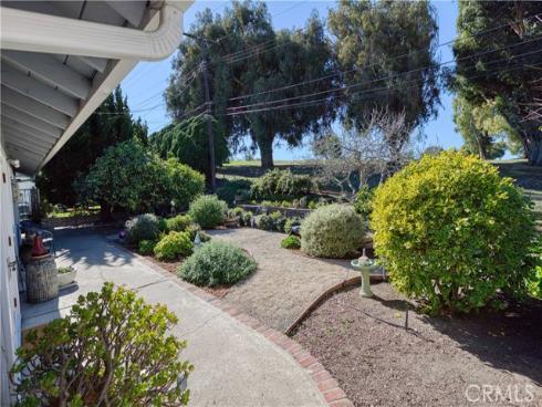 16711  Greenview   Lane, Huntington Beach, CA