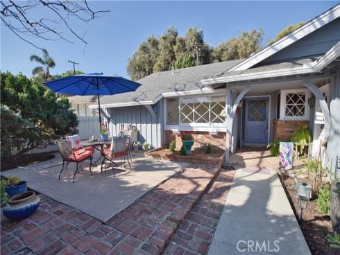 16711  Greenview   Lane, Huntington Beach, CA