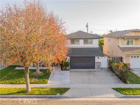 9422  Nantucket Dr  , Huntington Beach, CA